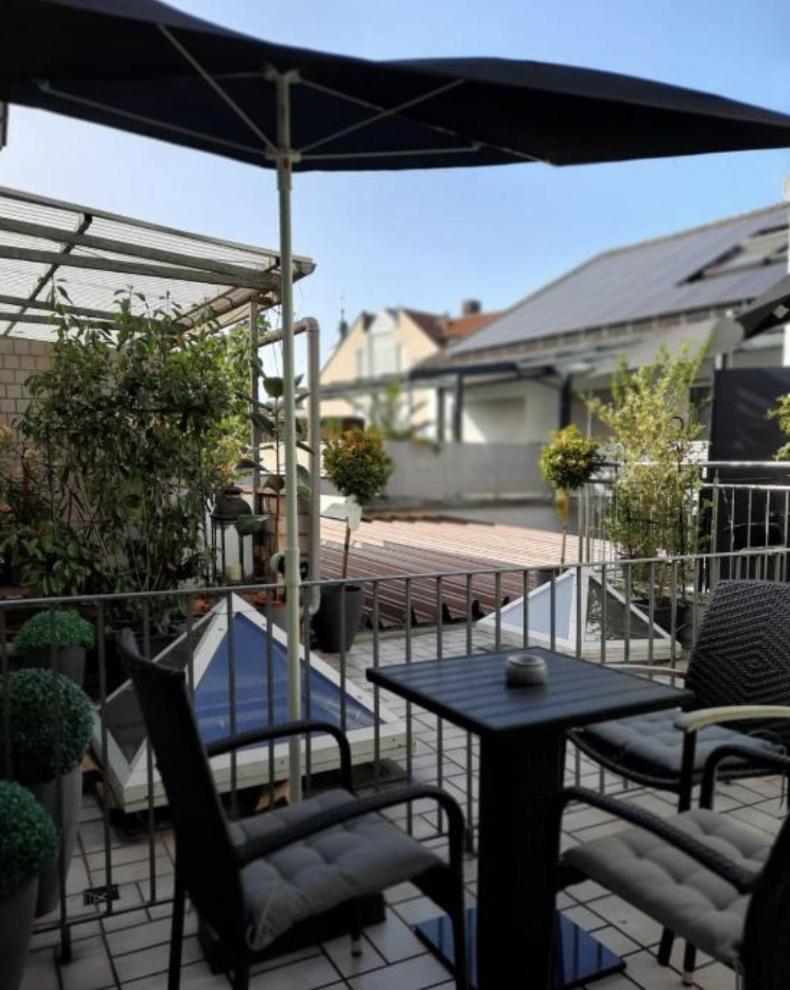 Stadthotel Am Adenauerplatz Marktheidenfeld Εξωτερικό φωτογραφία