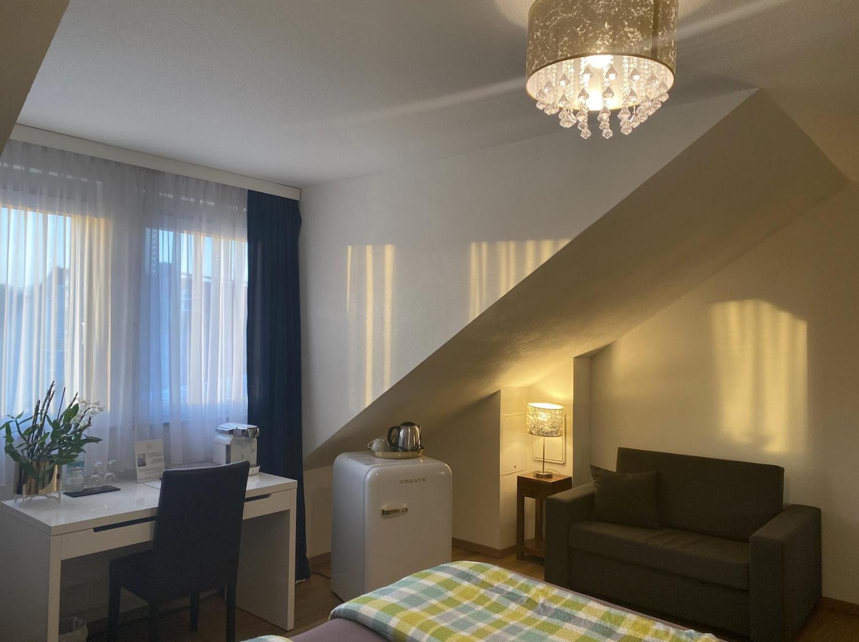 Stadthotel Am Adenauerplatz Marktheidenfeld Εξωτερικό φωτογραφία